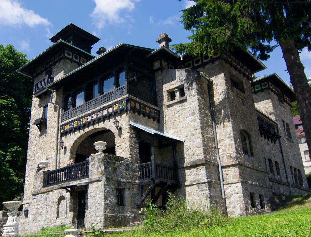 Hotel Casa Cu Farfurii à Sinaia Extérieur photo